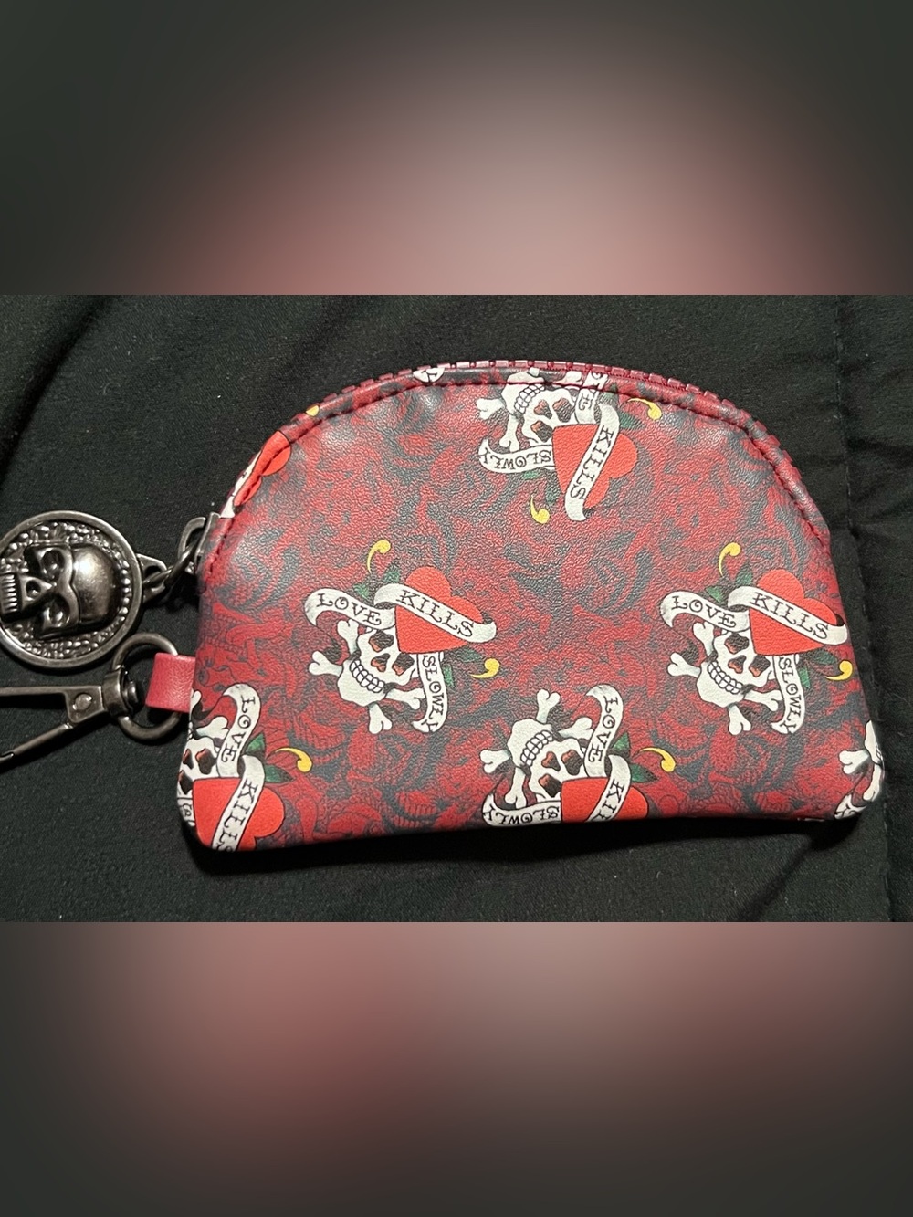 Ed Hardy Red Skull & Heart Print Coin Pouch - Picture 2 of 5
